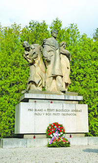 pomnik Karlov